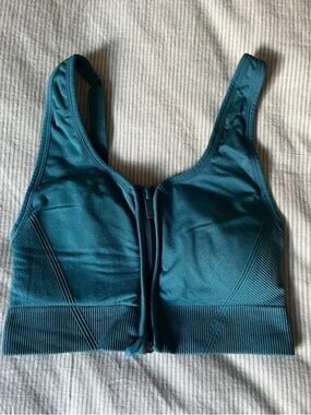 All in Motion Size Medium Front-Zip Medium-Impact Sports Bra